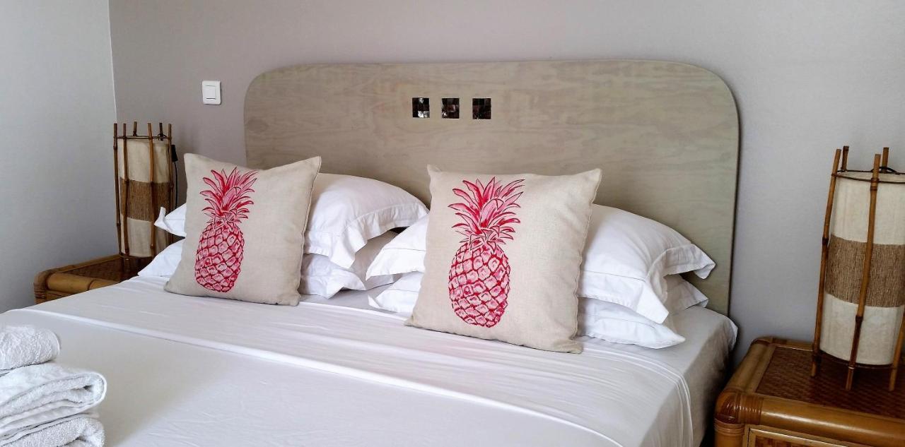 Fare Suisse Tahiti - Guesthouse パペーテ エクステリア 写真