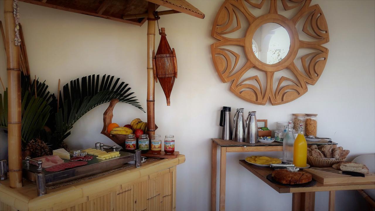 Fare Suisse Tahiti - Guesthouse パペーテ エクステリア 写真