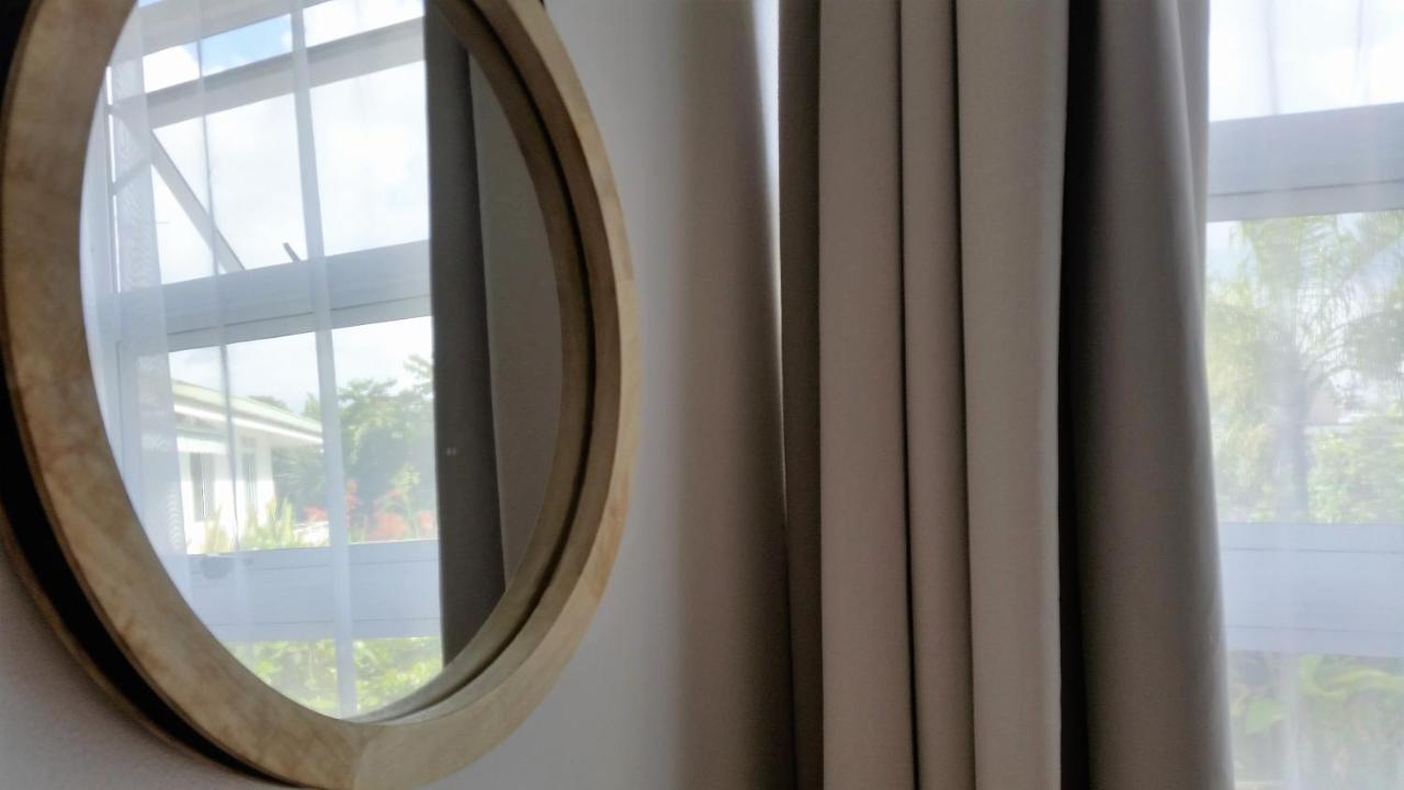 Fare Suisse Tahiti - Guesthouse パペーテ エクステリア 写真
